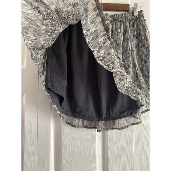 Converse One Star Women's Small Pull On‎ Mini Skirt Lined - Picture 2 of 4